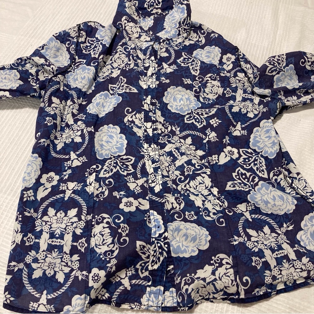Caribbean Joe 100% Cotton Blue Floral Button Down Shirt - Picture 5 of 9